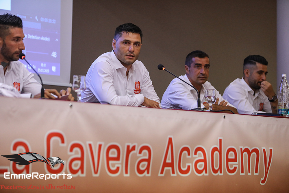 La Cavera Academy