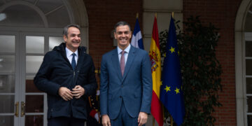 Sánchez incontra Mitsotákis